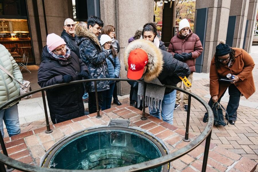 NYC: History of Slavery & Underground Railroad Walking Tour - Fraunces Tavern, Trinity Church, and Wall Street