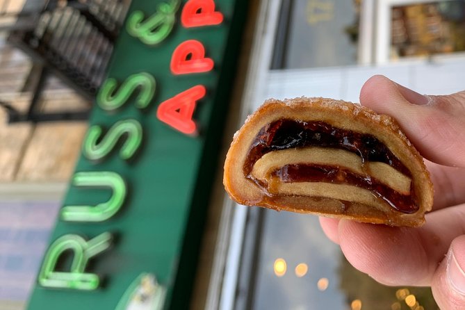NYC Lower East Side Walking and Food Tour - Economy Candy and the neighborhood’s sweet side