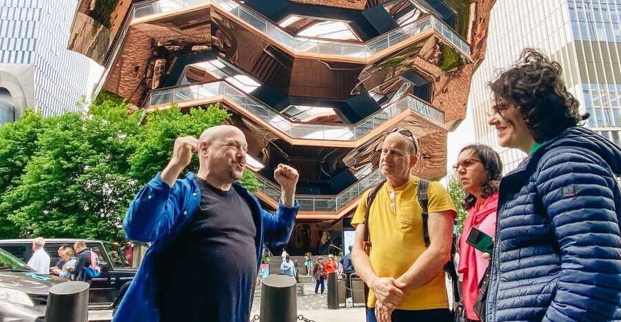 NYC: Walking Tour with Local Guide and 30+ Top NYC Sights - Times Square and the Chrysler Building