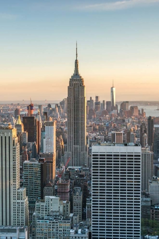 NYC: Walking Tour with Local Guide and 30+ Top NYC Sights - Central Park and the stated finish