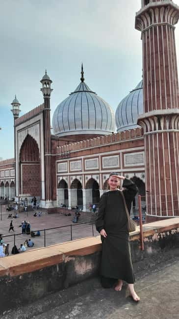 Old Delhi: Spices, Heritage and Bazaars Walking Tour - Price, Pace and What You Actually Get