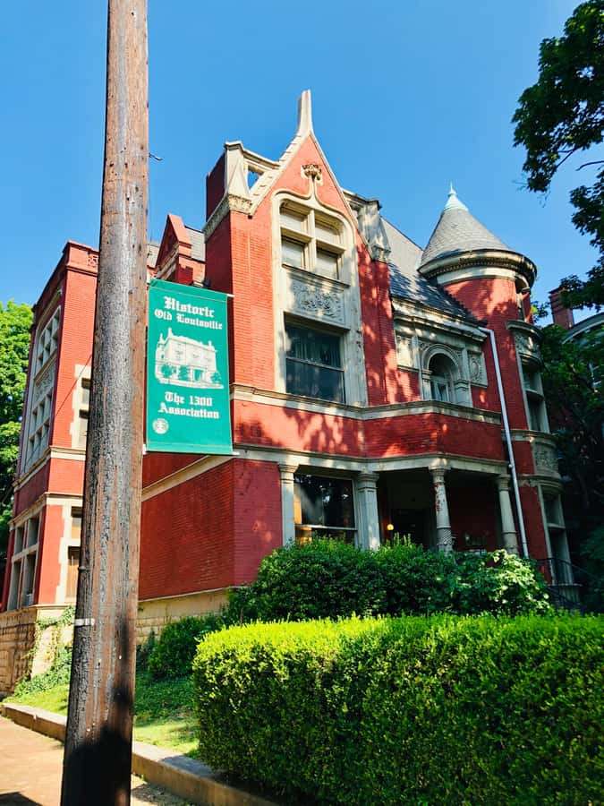 Old Louisville: History and Architecture Walking Tour - Why Old Louisville deserves a walking tour