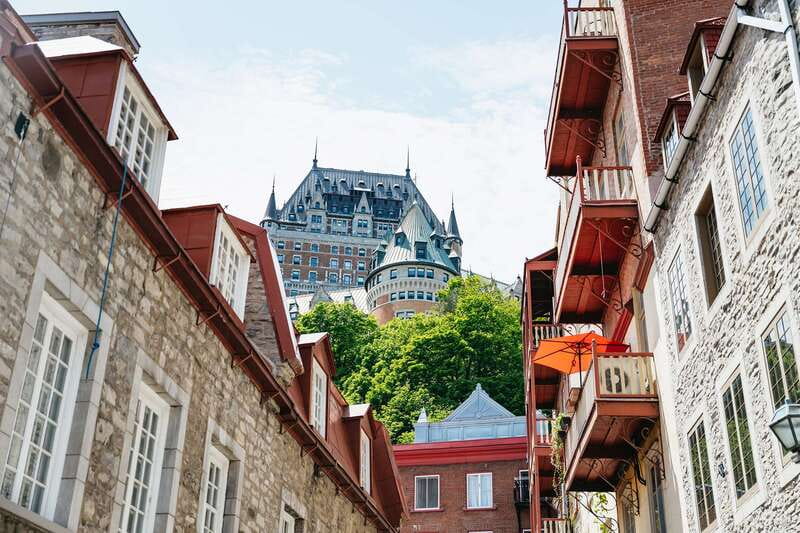 Old Quebec City: Grand Walking Tour with Private Option - Key points at a glance