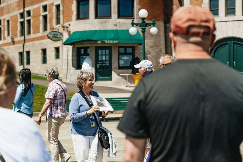 Old Quebec City: Grand Walking Tour with Private Option - City Hall, the Seminary, and the old streets