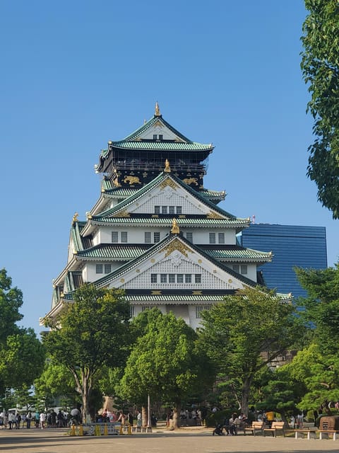 Osaka: Walking Tour and Top Highlights - Shitennoji Temple and Osaka’s older religious side