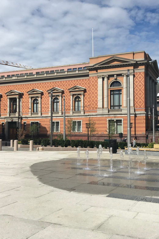 Oslo: City Highlights Walking Tour - Akershus Fortress and Oslo’s medieval beginnings