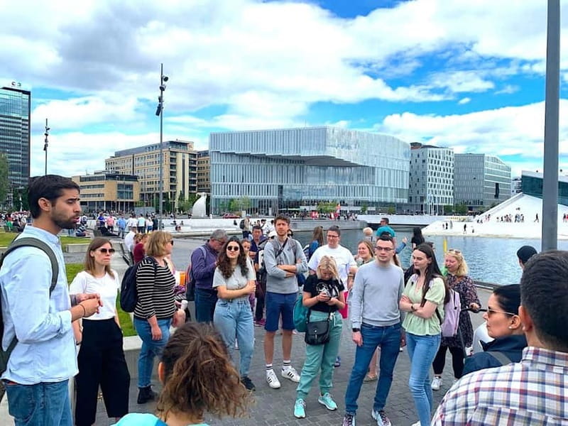 Oslo: Guided Walking Tour of Central Oslo with Local Guide - City Hall explains Norway’s public life