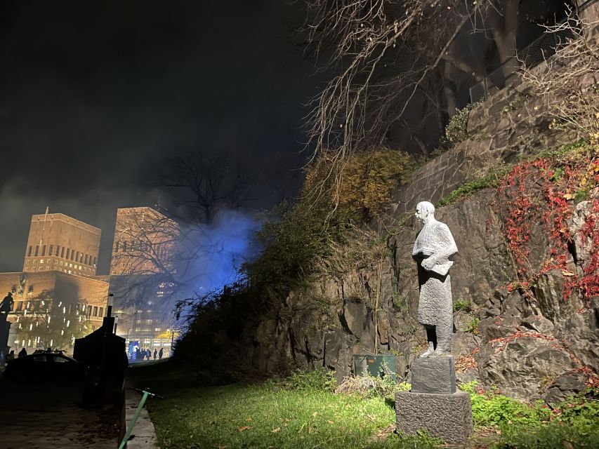 Oslo: Historic Myths & Legends Evening Walking Tour - Christiania Torv and Oslo’s changing identity