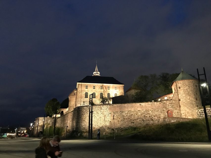 Oslo: Historic Myths & Legends Evening Walking Tour - Meeting at City Hall and the Swans fountain