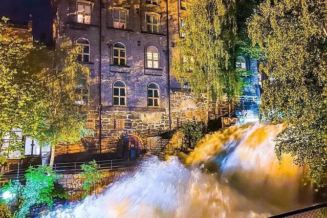 Oslo: Norwegian Food Tour & Hidden Gems City Walk - Three main tastes from Norwegian kitchens