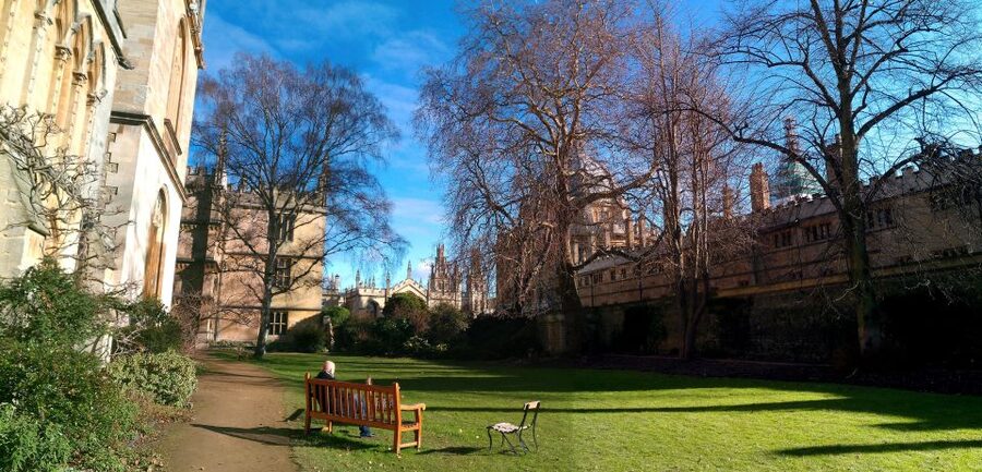 Oxford: C.S. Lewis & J.R.R. Tolkien Guided Walking Tour - Magdalen College and Addison’s Path