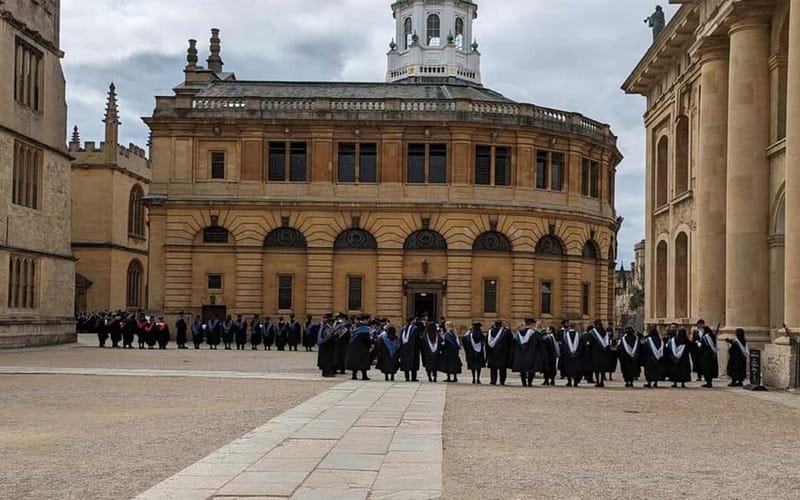 Oxford Walking Tour: Magic, University & Harry Potter Sites - Key points at a glance