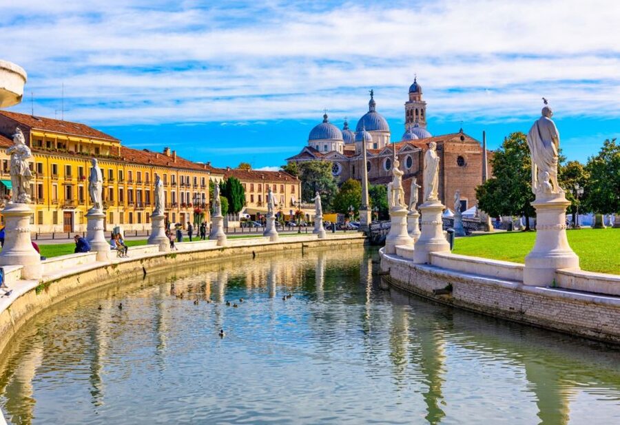 Padua: Private City Walking Tour & Scrovegni's Chapel Visit - Palazzo della Ragione, Padua’s medieval market hall