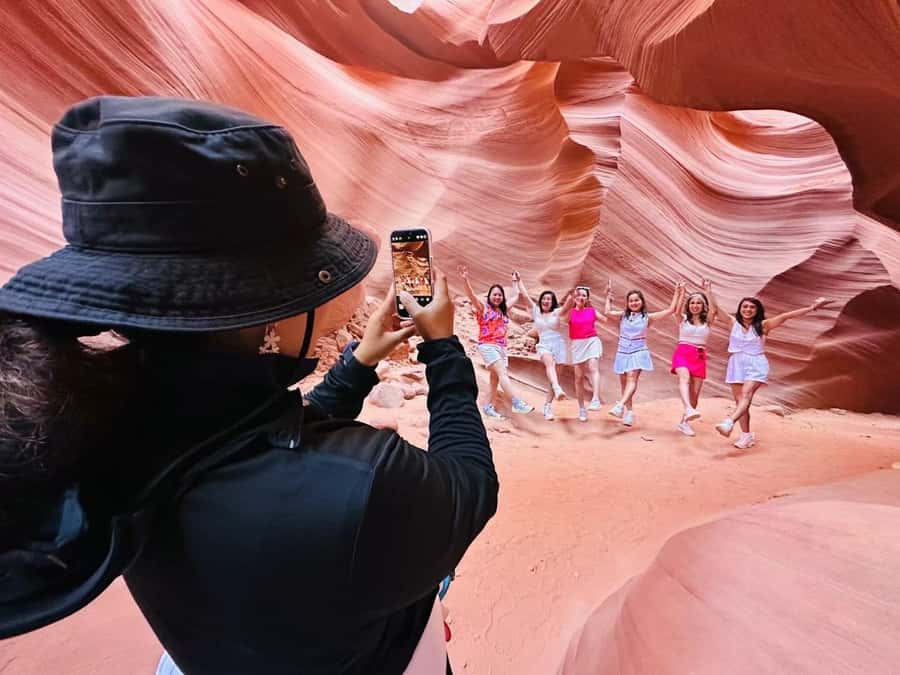 Page: Upper Antelope Canyon Walking Tour with Local Guide - Why Upper Antelope Canyon feels so special