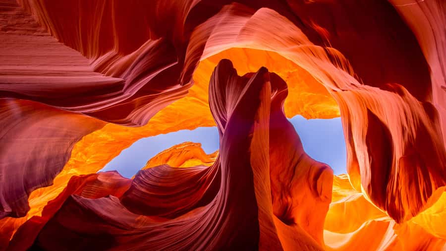 Page: Upper Antelope Canyon Walking Tour with Local Guide - Why the Navajo guide adds real value
