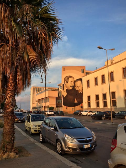 Palermo: Anti-Mafia Heroes Evening Walking Tour - Ten locations, three crime sites, and the shape of Cosa Nostra
