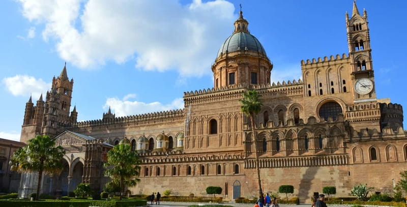 Palermo: Art and Architecture Walking Tour - Palermo’s history in one walk