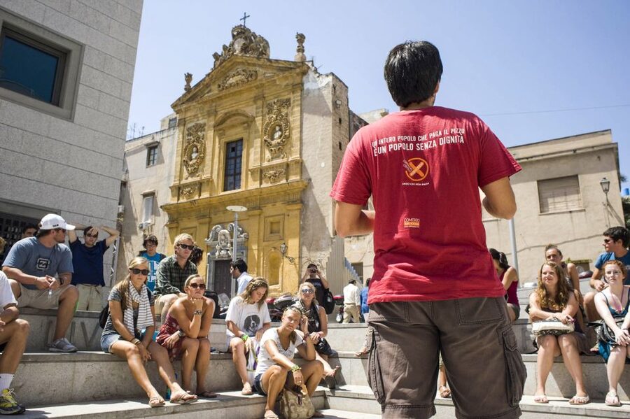 Palermo: NO Mafia Walking Tour - Piazza della Memoria and the cost of resistance