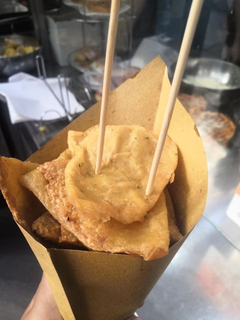 Palermo: Street Food Walking Tour at Sunset - The guides make the difference