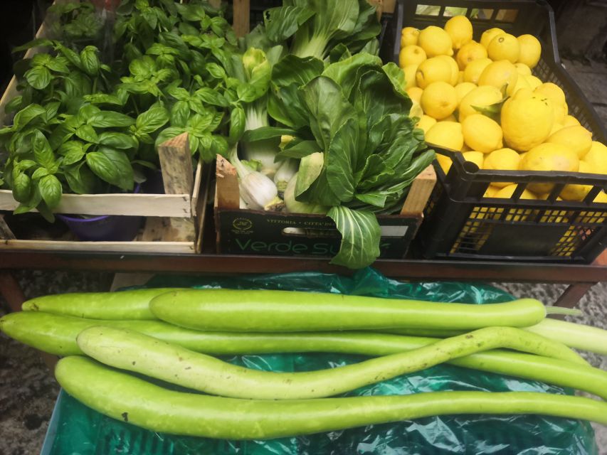 Palermo: Street Food Walking Tour with Local Guide & Tasting - Who should book this food tour?