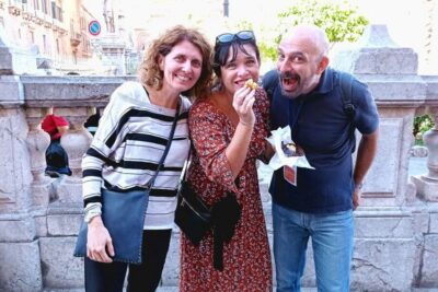 Walking Tour of Historic Markets and Monuments