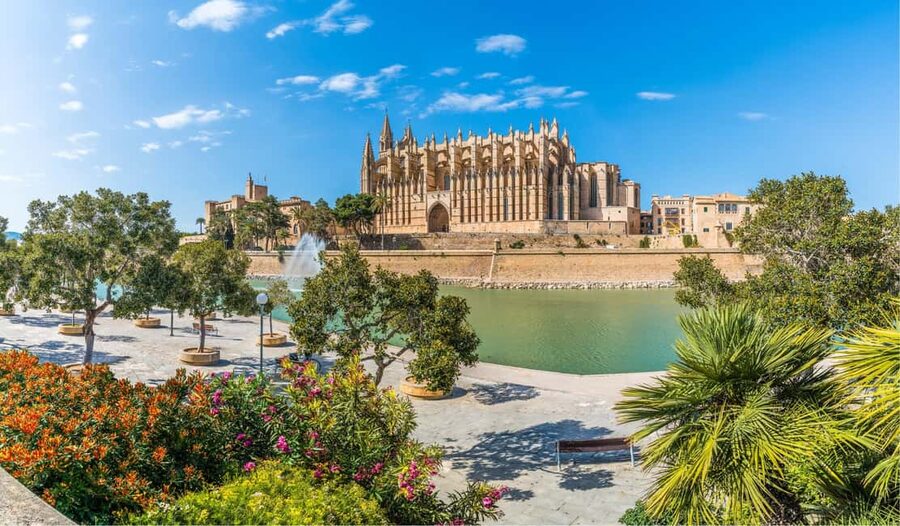 Palma de Mallorca: Walking Tour, Cathedral & Local Tasting - Is $46 good value?