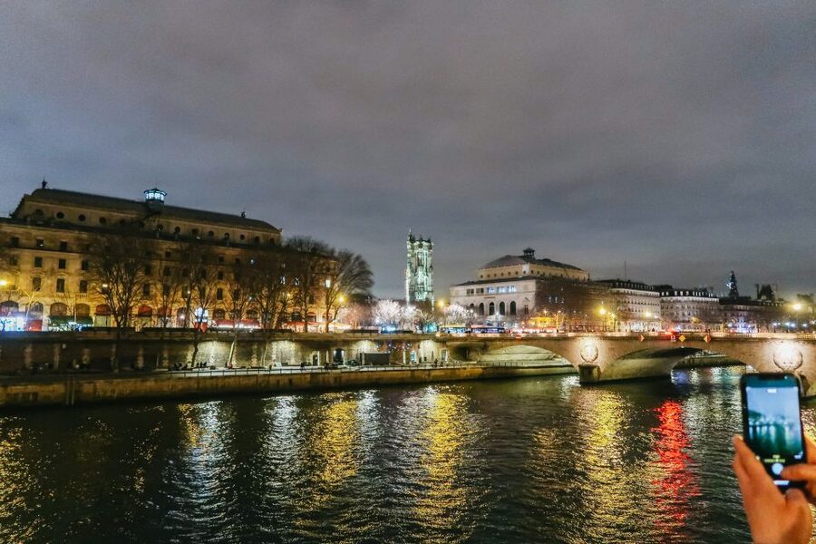 Paris: Dark History and Ghostly Guided Walking Tour - The opening: executions and public punishment