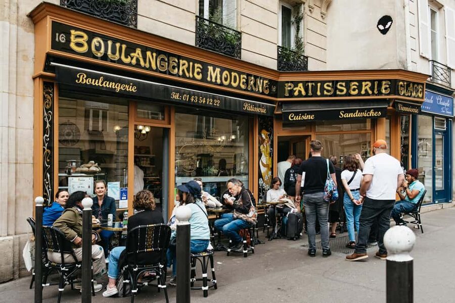 Paris: Emily TV Show Locations Guided Walking Tour - Starting at Place de l’Estrapade with Emily’s apartment