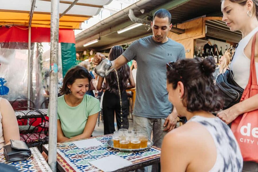 Paris: Food and Wine Tasting Walking Tour in Le Marais - Cheese and natural wine finish the meal