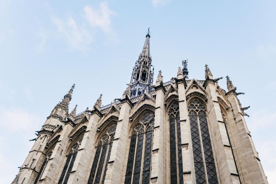 Paris: Ile de la Cité Walking Tour with Sainte-Chapelle - Key points at a glance