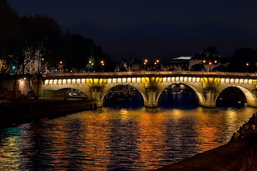 Paris: Illuminated Walking Tour - Les Invalides closes the route with Napoleon’s tomb