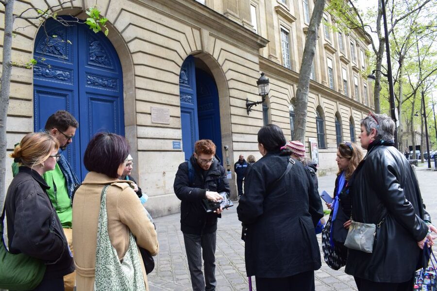 Paris: Le Marais & Montmartre Jewish History Walking Tour - 7 Rue Ravignan and Le Bateau-Lavoir