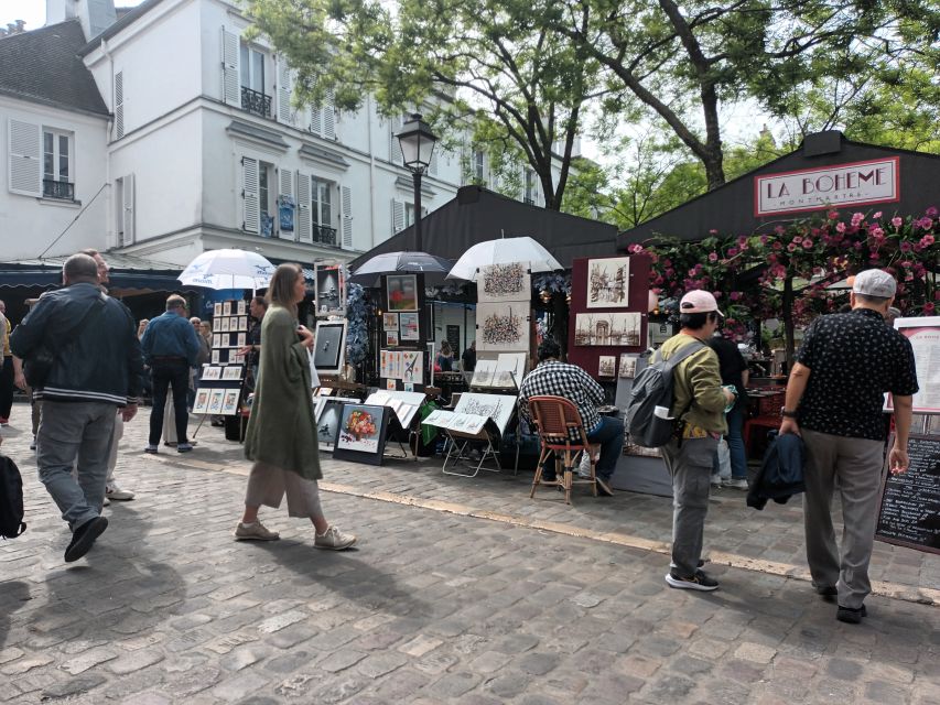 Paris: Montmartre Small Group Guided Walking Tour - Who should book this walk