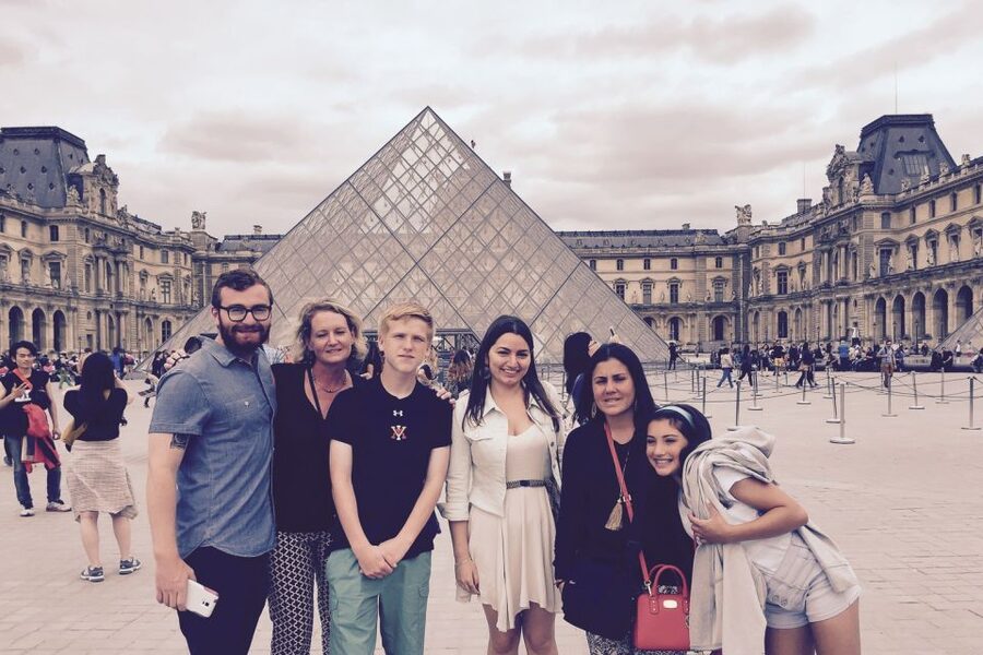 Paris: Private Walking Tour with a Local - Montmartre, the Seine, and the city’s famous sights