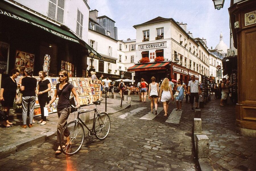 Paris: Private Walking Tour with a Local - Why the private format changes the day