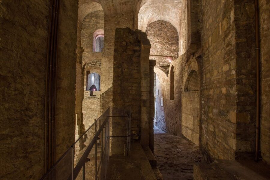 Perugia: Old Town Walking Tour, Piazza IV Novembre - Key points at a glance