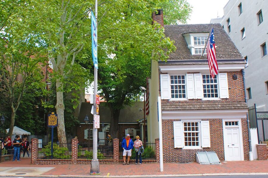 Philadelphia: History, Highlights & Revolution Walking Tour - Why this walk works so well in Old City