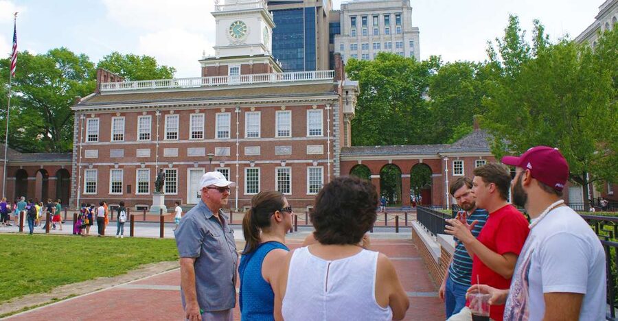 Philadelphia: History, Highlights & Revolution Walking Tour - Starting at Signers Garden and Independence Mall