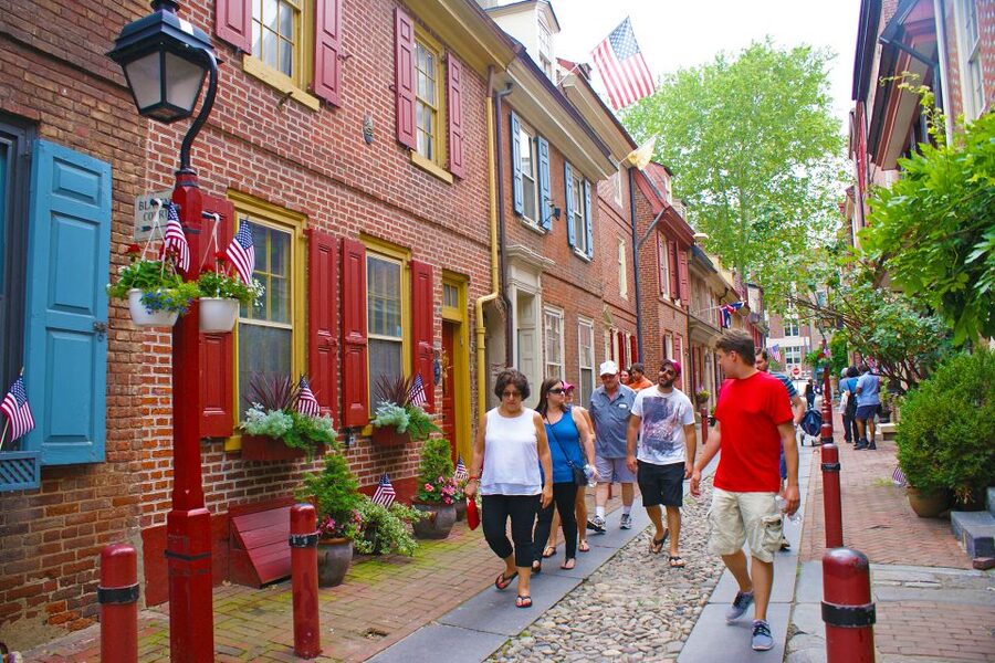Philadelphia: History, Highlights & Revolution Walking Tour - Carpenters’ Hall and the work behind the Revolution