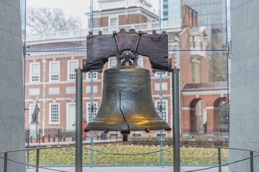 Philadelphia: Revolutionary Walk Through Historic Old City - Elfreth’s Alley, the walk’s most atmospheric stop