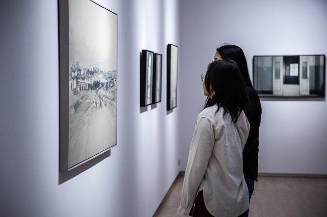 Picasso Museum and Walking Tour Plus Optional Wine & Food Tasting - Casa Llotja de Mar and Picasso as a student