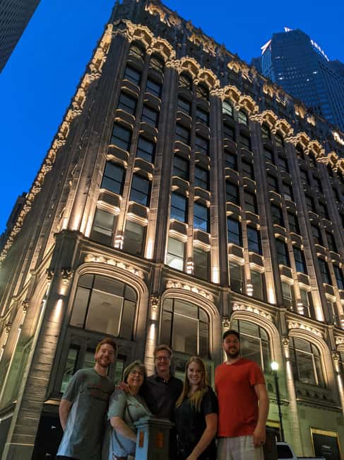 Pittsburgh: Evening Ghost & History Downtown Walking Tour - Families, accessibility, and the right pace