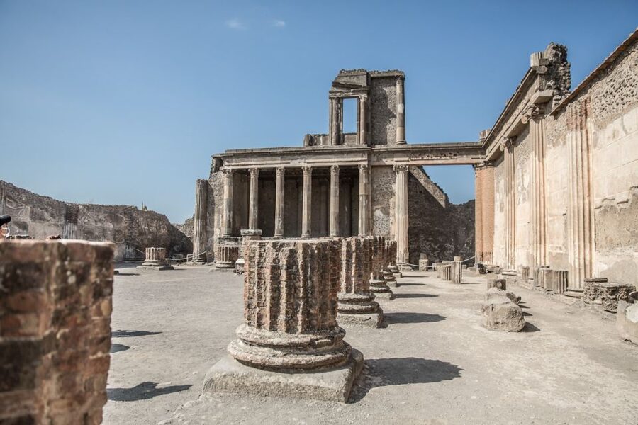 Pompeii: Guided Tour and Skip-the-Line Ticket - The Theater District and the Roman bath