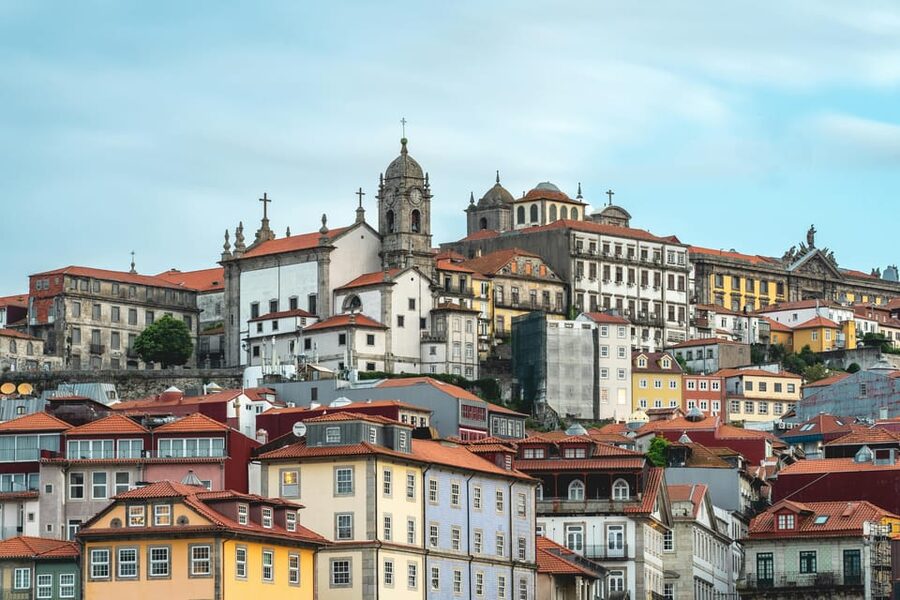 Porto: City Center Walking Tour - Livraria Lello and the Harry Potter connection
