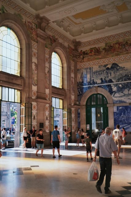 Porto: City Center Walking Tour - Palácio da Bolsa, the final grand interior