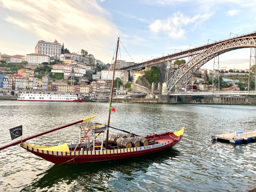Porto: Highlights & hidden gems Walk - max 10 - Rua das Flores and Porto Cathedral