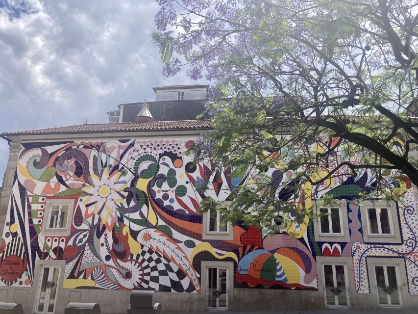 Porto: Highlights & hidden gems Walk - max 10 - A bakery stop and Porto’s everyday food