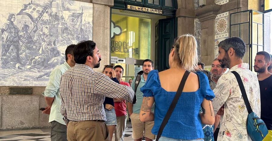 PORTO: Historical Walking Tour - Starting near Rua de Mouzinho da Silveira