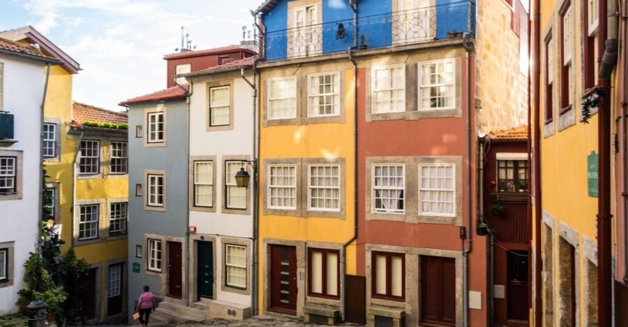 Porto: Jewish Heritage Walking Tour - The Inquisition, forced conversion, and Jewish symbols