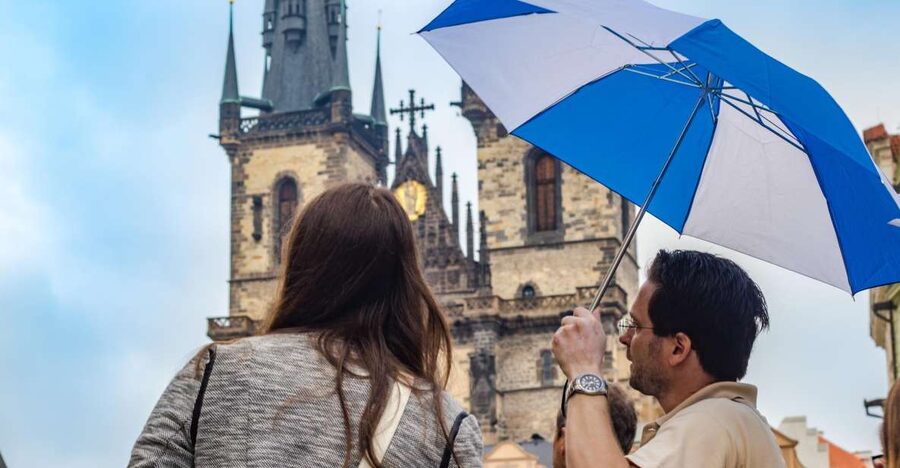 Prague: 3-Hour Walking Tour of Old Town & Prague Castle - The 15-minute tram ride to Prague Castle